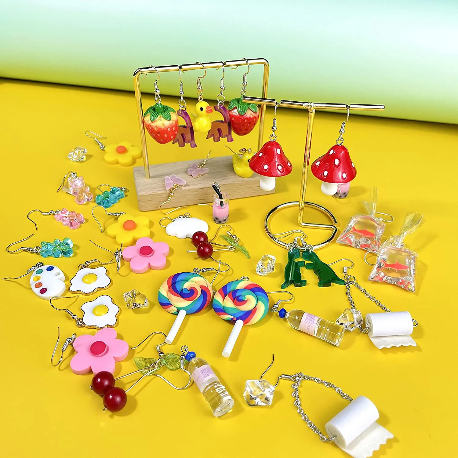 20 Pairs Weird Earrings Funny Earrings Gummy Bear Duck Water Bottle Fish Dinosaur Mushroom Butterfly Strawberry Dangle Earrings Set for Women Girls
