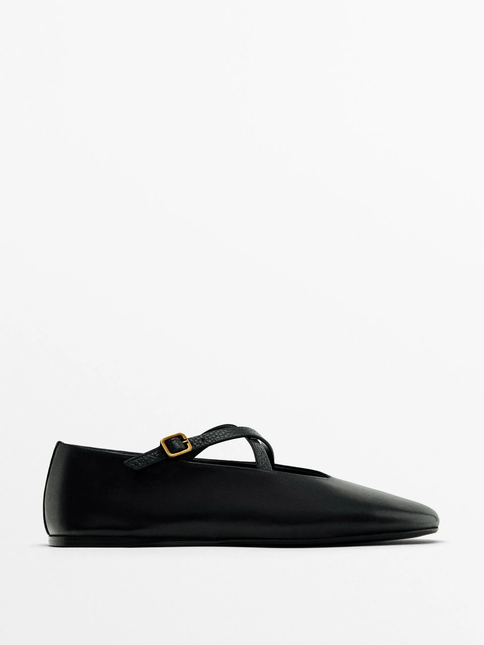 Ballet flats with crossover straps