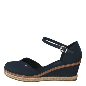 Basic Closed Toe Mid Wedge Desert Sky Dw5