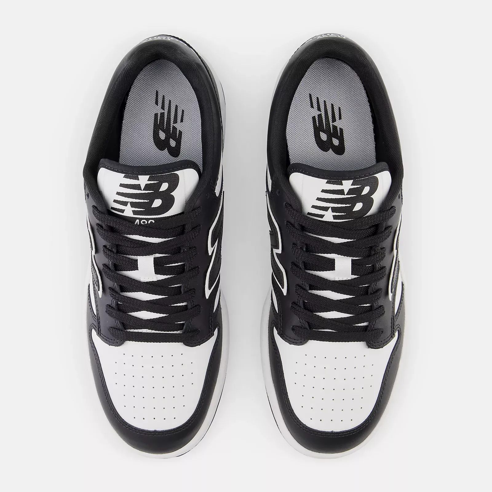 BB480 | White/Black