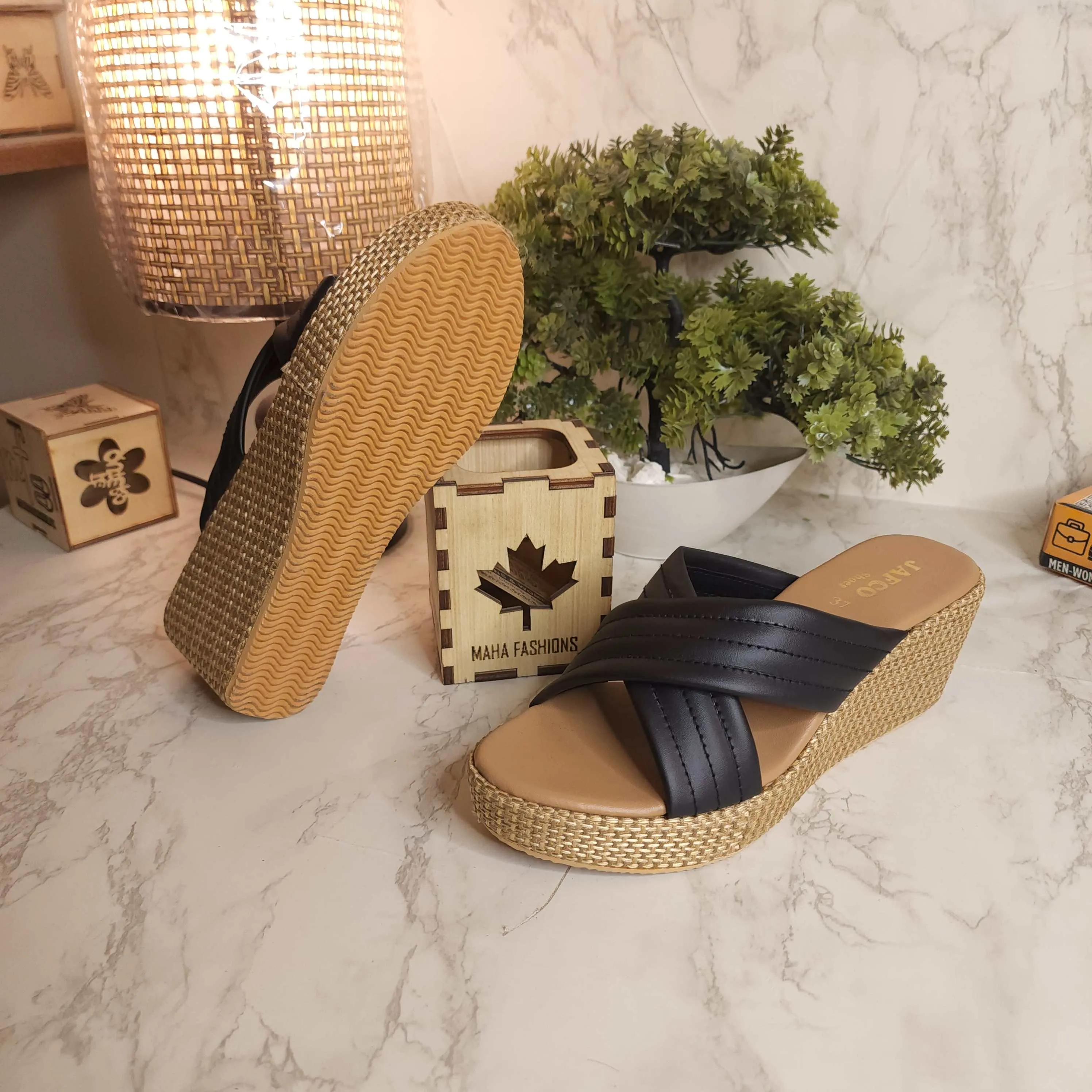 Black Casual Wedge Slippers