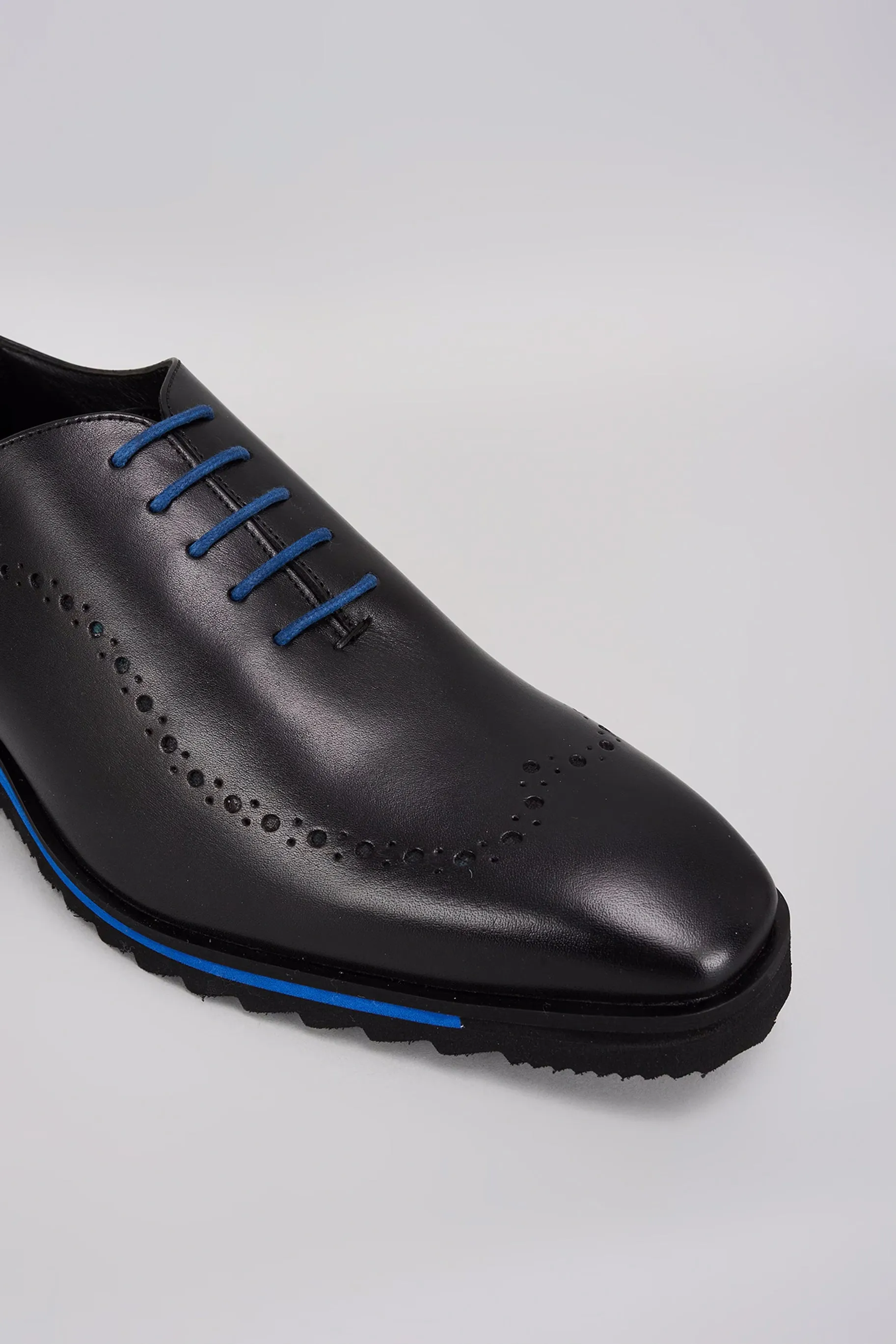Brogue Sneaker - Noah