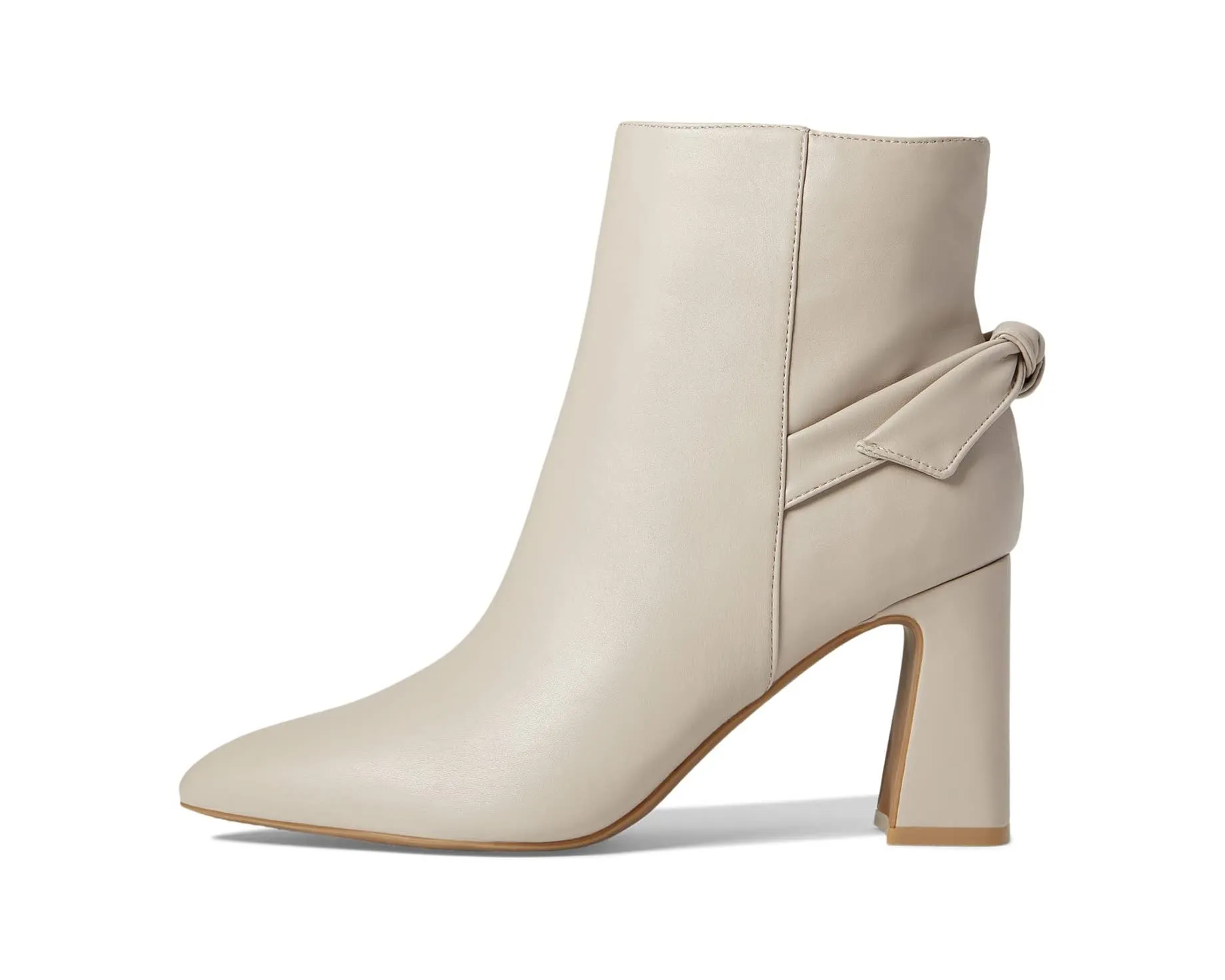 Kendra 3 Bandolino boots, dove