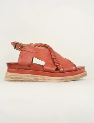 Lumi Wedge, Rust