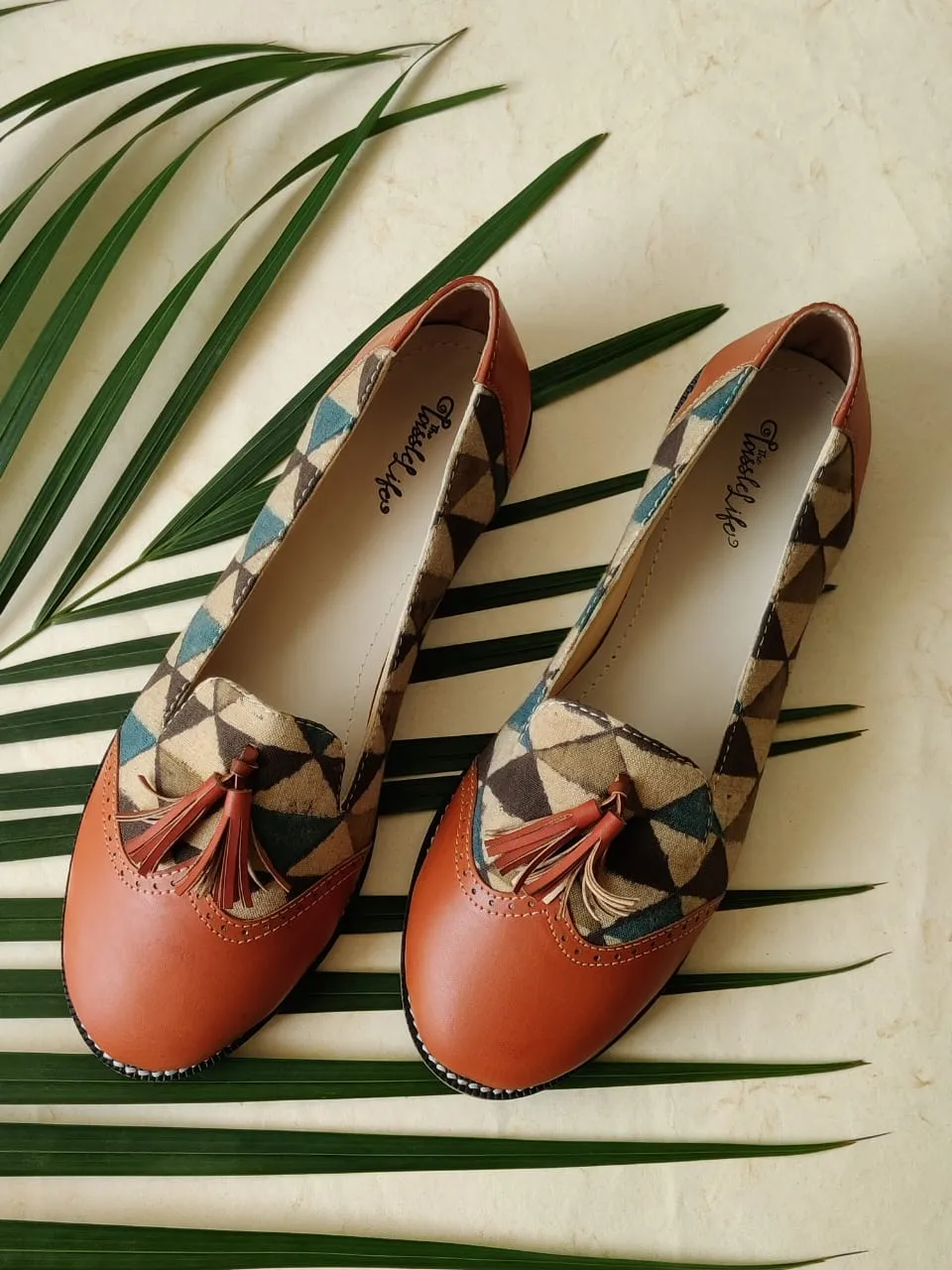 Moca-Multi Triangle Ikat