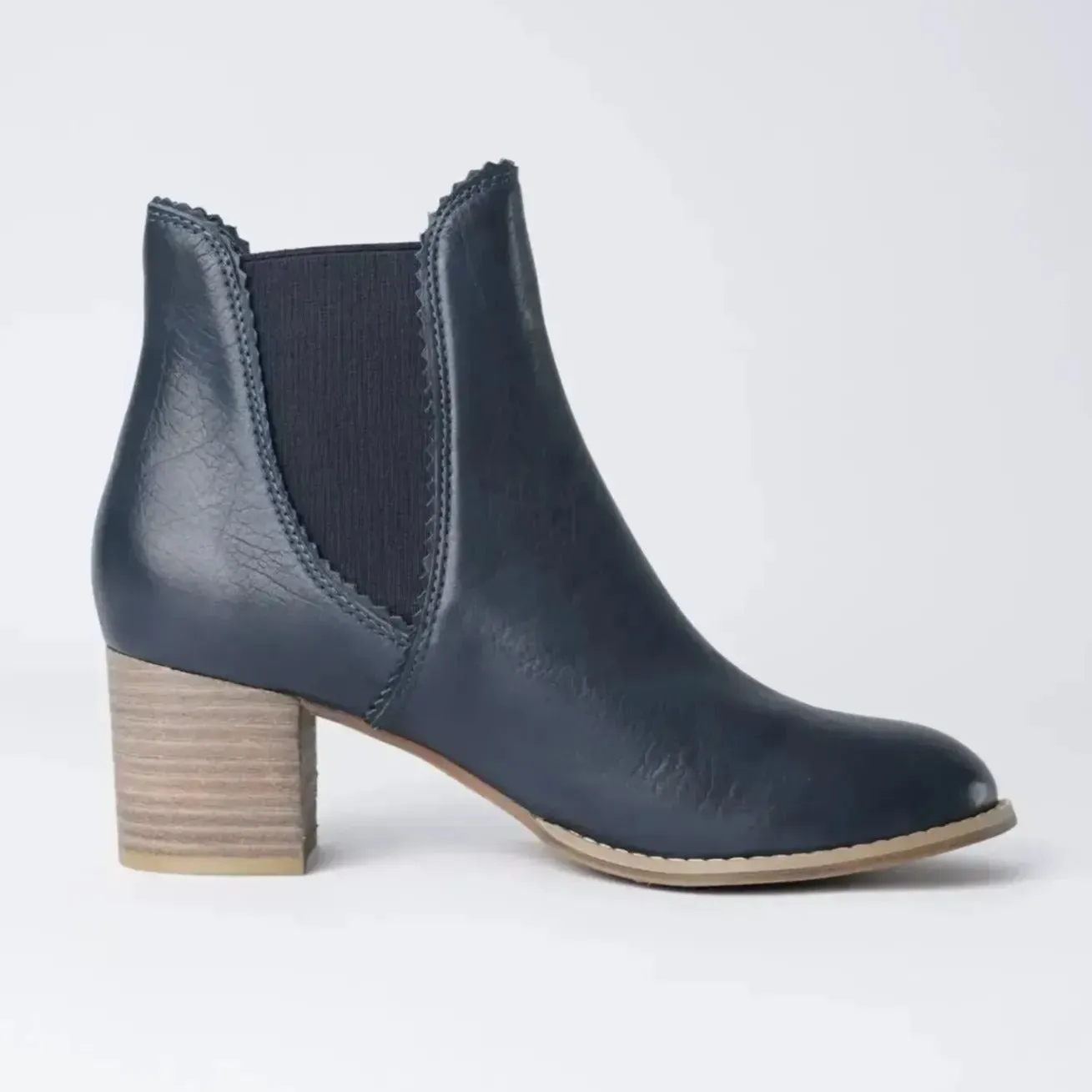Sadore Navy Leather Ankle Boots