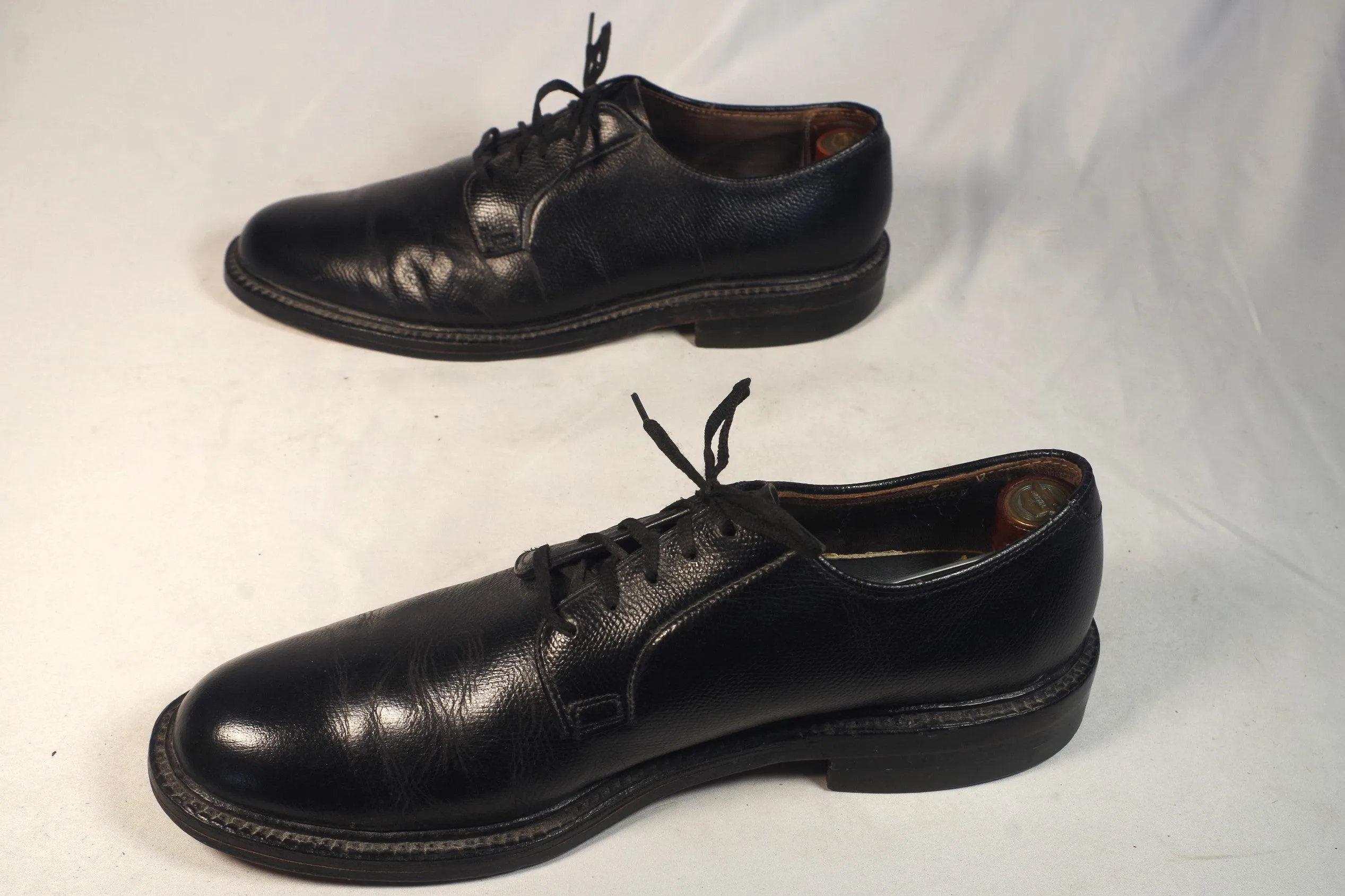 USA-Made Walkover Black Leather Plain Toe Bluchers - Size 11 B/AA