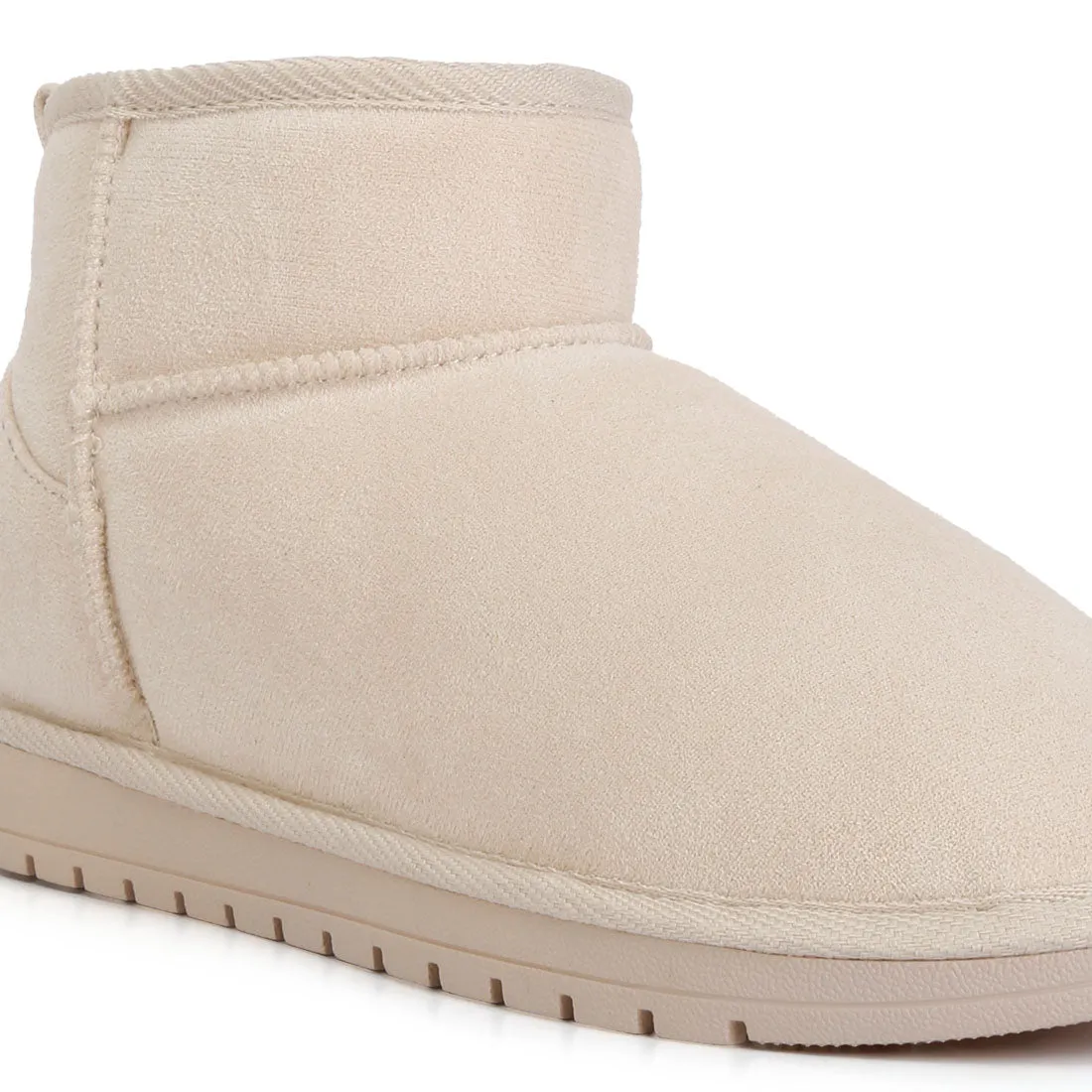 Vesper High Ankle Flat Winter Boots