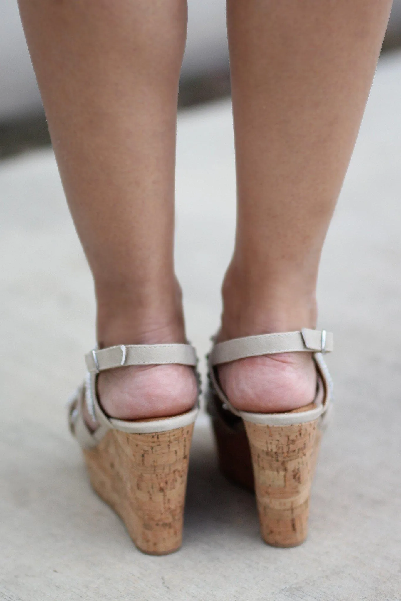 Viti Cream Wedges