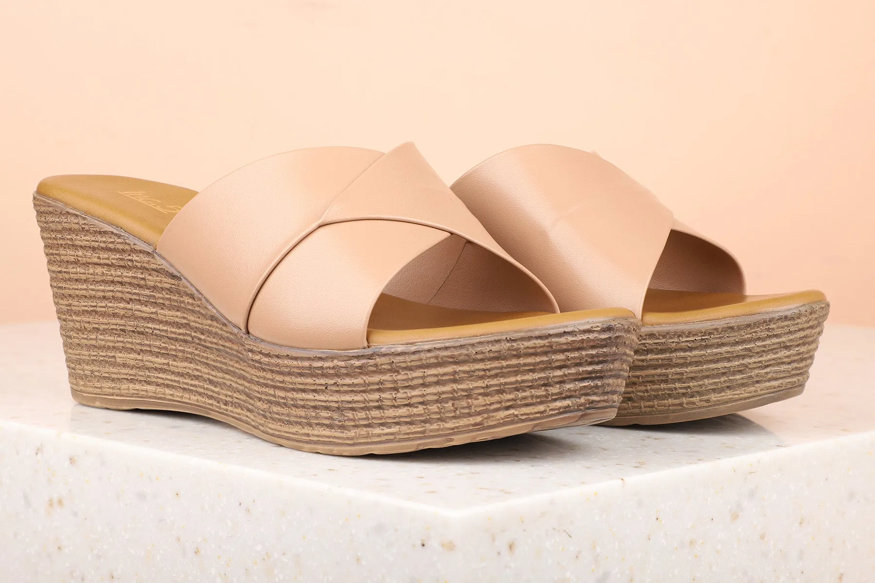 Women Chikoo Solid Wedge Sandals