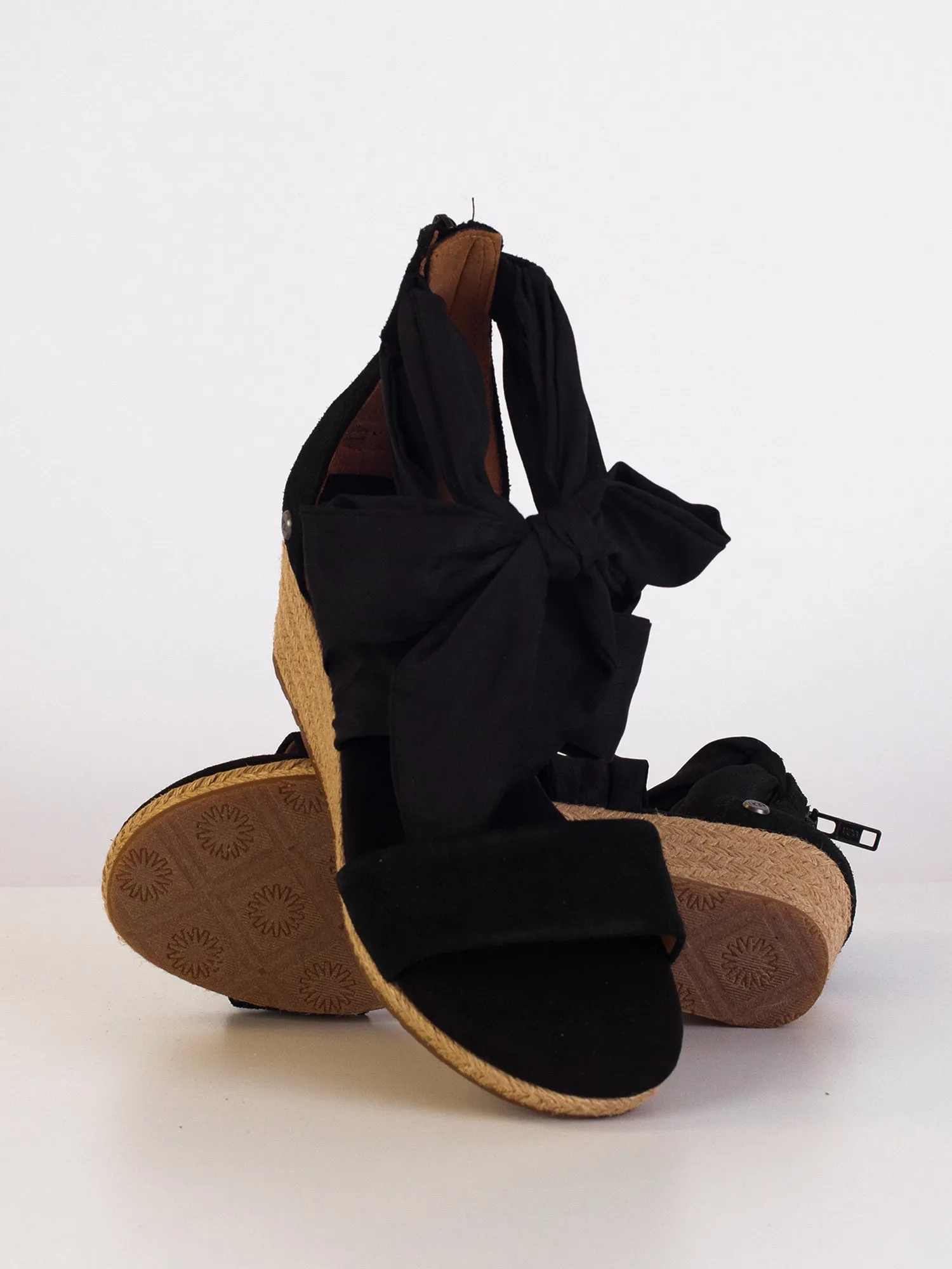 WOMENS TRINA - BLACK - CLEARANCE